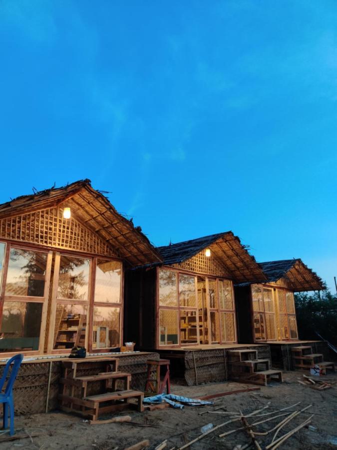 Lost Monk Beach Cottage Arambol Ngoại thất bức ảnh